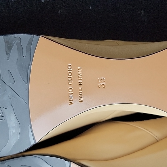 Taryn Rose Cream Butter Soft Slide-In - Picture 4 of 7